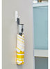 A Picture of product MMM-17001ES Command™ General Purpose Hooks Medium, Plastic, White, 3 lb Capacity, 2 and 4 Strips/Pack