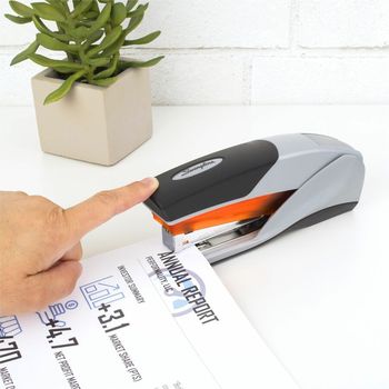 Swingline Optima 25 Reduced Effort Stapler,  20-Sheet Capacity, Gray/Orange