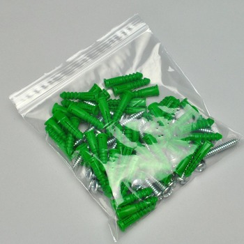 LK® Clear Line Single Track Press and Seal Top Bags. 2 mil. 8 X 10 in. Clear. 1000/case.